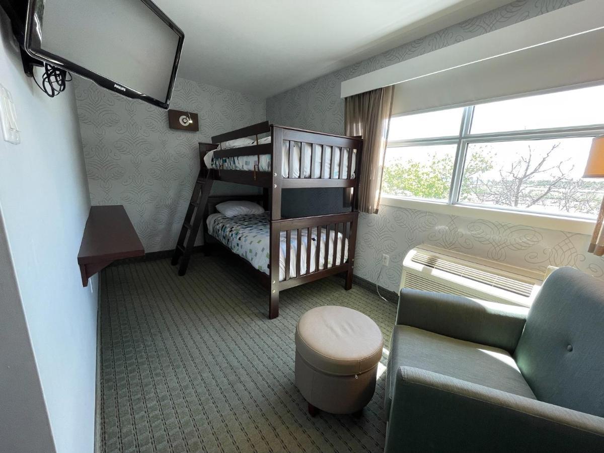 Rodd Moncton Hotell Eksteriør bilde