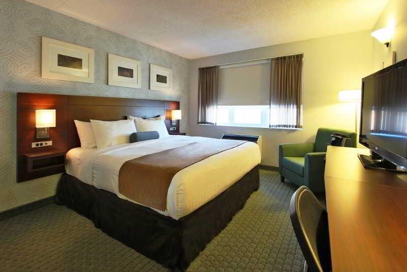 Rodd Moncton Hotell Eksteriør bilde